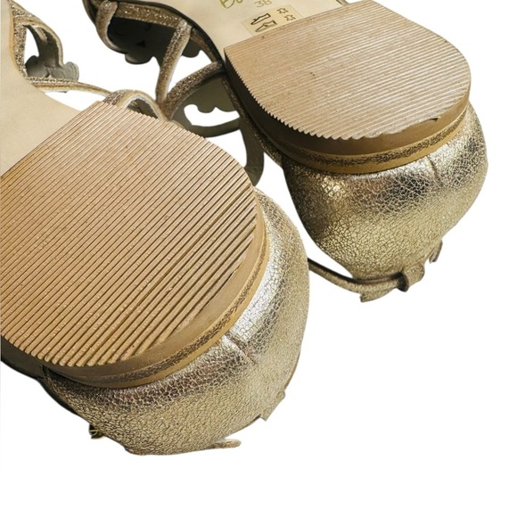 Boden Gold Metallic Leather Filigree Flat Sandals Size 38/ US 7 NEW - Picture 5 of 13